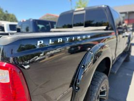 2016 FORD F350 SUPER DUTY CREW CAB PICKUP V8, TURBO DIESEL PLATINUM PICKUP 4D 6 3/4 FT