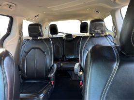 2020 CHRYSLER VOYAGER VAN V6, 3.6 LITER LXI MINIVAN 4D