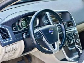 2014 VOLVO XC60 SUV 6-CYL, TURBO, 3.0 LITER T6 SPORT UTILITY 4D