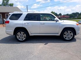 2013 TOYOTA 4RUNNER SUV V6, 4.0 LITER SR5 SPORT UTILITY 4D