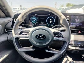 2022 HYUNDAI ELANTRA SEDAN 4-CYL, 2.0 LITER SEL SEDAN 4D at Motors On Wheels - used car dealership in Houston, Texas.
