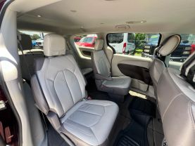 2017 CHRYSLER PACIFICA VAN V6, 3.6 LITER TOURING-L MINIVAN 4D