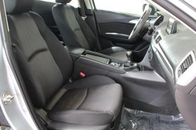 2017 MAZDA MAZDA3