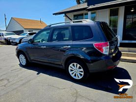 2013 SUBARU FORESTER SUV 4-CYL, PZEV, 2.5 LITER 2.5X PREMIUM SPORT UTILITY 4D