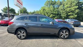 2018 Subaru Outback - Image 4