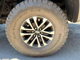 2012 FORD F150 SUPERCREW CAB PICKUP V8, 6.2 LITER SVT RAPTOR PICKUP 4D 5 1/2 FT