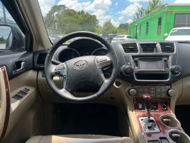2013 TOYOTA HIGHLANDER SUV V6, 3.5 LITER LIMITED SPORT UTILITY 4D