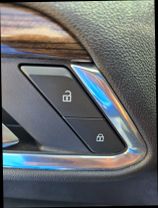 2023 Chevrolet Silverado 1500 Crew Cabrst Pickup 4d 5 3/4 Ft - Image 22