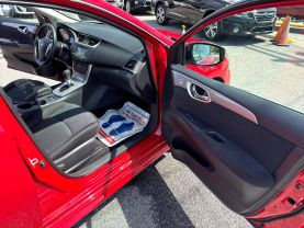 2015 NISSAN SENTRA SEDAN 4-CYL, 1.8 LITER SR SEDAN 4D