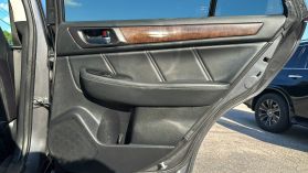 2018 Subaru Outback - Image 25