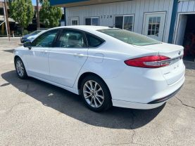 2017 FORD FUSION SEDAN 4-CYL, 2.5 LITER SE SEDAN 4D