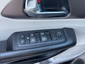 2020 CHRYSLER VOYAGER VAN V6, 3.6 LITER LXI MINIVAN 4D