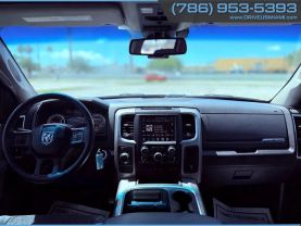 2017 RAM 1500 CREW CAB