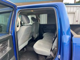 2017 RAM 1500 CREW CAB PICKUP V8, HEMI, 5.7 LITER TRADESMAN PICKUP 4D 6 1/3 FT