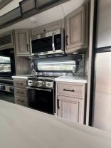 2022 KEYSTONE RV MONTANA FIFTH WHEEL -