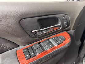 2014 CADILLAC ESCALADE SUV V8, FLEX FUEL, 6.2 LITER PREMIUM SPORT UTILITY 4D