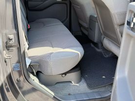 2012 NISSAN FRONTIER CREW CAB PICKUP V6, 4.0 LITER SV PICKUP 4D 5 FT