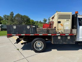 2017 FORD F450 SUPER DUTY REGULAR CAB & CHASSIS CAB_CHASSIS V8, TURBO DIESEL, 6.7L XL 2D