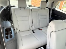 2017 Honda Pilot - Image 20