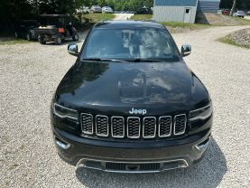 2020 JEEP GRAND CHEROKEE SUV V6, VVT, 3.6 LITER LIMITED SPORT UTILITY 4D at T&T Repairables - used car dealership in Spencer, Indiana.