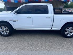 2019 RAM 1500 CLASSIC CREW CAB PICKUP V8, HEMI, 5.7 LITER BIG HORN PICKUP 4D 6 1/3 FT