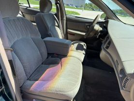 1998 BUICK CENTURY SEDAN V6, 3.1 LITER CUSTOM SEDAN 4D