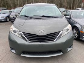 2012 TOYOTA SIENNA VAN V6, 3.5 LITER LE MINIVAN 4D
