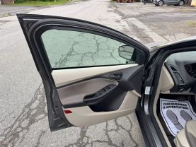 2012 FORD FOCUS SEDAN 4-CYL, FF, 2.0L SE SEDAN 4D