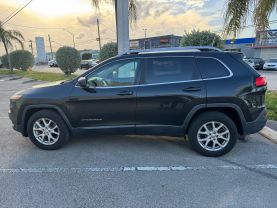 2016 JEEP CHEROKEE SUV V6, 3.2 LITER LATITUDE SPORT UTILITY 4D