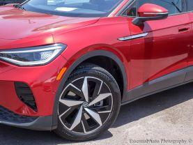 -2023 Volkswagen Id.4 - Image 3