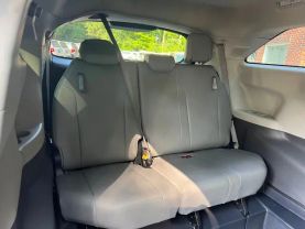 2022 TOYOTA SIENNA VAN 4-CYL, HYBRID, 2.5 LITER XLE MINIVAN 4D