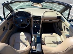 1998 BMW Z3 CONVERTIBLE 4-CYL, 1.9 LITER 4-CYL ROADSTER 2D