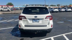 2017 SUBARU OUTBACK WAGON 4-CYL, PZEV, 2.5 LITER 2.5I LIMITED WAGON 4D