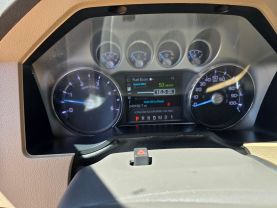 2011 FORD F250 SUPER DUTY CREW CAB PICKUP V8, TURBO DIESEL, 6.7L LARIAT PICKUP 4D 6 3/4 FT