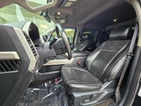 2017 Ford F350 Super Duty Crew Cablariat Pickup 4d 8 Ft - Image 16