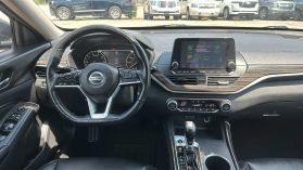 2019 Nissan Altima - Image 27