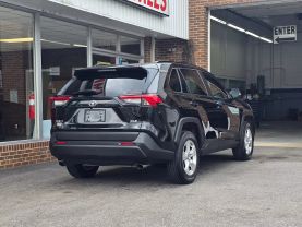 2021 Toyota Rav4xle Sport Utility 4d - Image 8