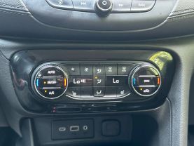 2022 BUICK ENCORE GX SUV 3-CYL, ECOTEC, TURBO, 1.3 LITER SELECT SPORT UTILITY 4D at T&T Repairables - used car dealership in Spencer, Indiana.