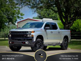 2021 CHEVROLET SILVERADO 1500 CREW CAB PICKUP V8, ECOTEC3, 5.3 LITER CUSTOM TRAIL BOSS PICKUP 4D 5 3/4 FT
