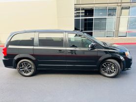 2017 DODGE GRAND CARAVAN PASSENGER PASSENGER V6, FLEX FUEL, 3.6 LITER SE PLUS MINIVAN 4D