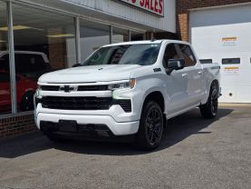 2023 Chevrolet Silverado 1500 Crew Cabrst Pickup 4d 5 3/4 Ft - Image 7