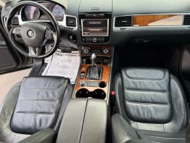 2014 VOLKSWAGEN TOUAREG SUV V6, TURBO DIESEL, 3.0 LITER TDI SPORT SUV 4D