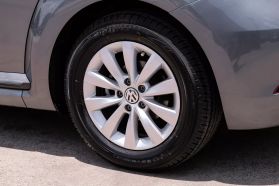 2018 VOLKSWAGEN BEETLE HATCHBACK 4-CYL, TURBO, 2.0 LITER 2.0T S HATCHBACK 2D