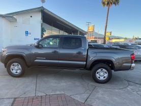 2022 TOYOTA TACOMA DOUBLE CAB PICKUP 4-CYL, 2.7 LITER SR5 PICKUP 4D 5 FT