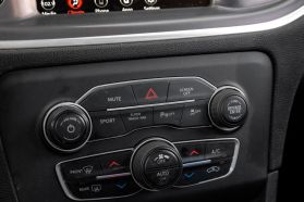 2020 Dodge Charger - Image 32