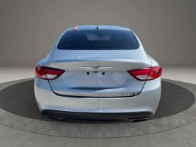 2016 CHRYSLER 200 SEDAN 4-CYL, MULTIAIR, FF, 2.4L 200S SEDAN 4D