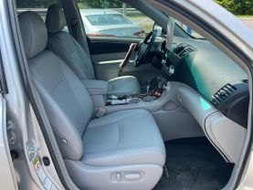 2011 TOYOTA HIGHLANDER SUV V6, 3.5 LITER LIMITED SPORT UTILITY 4D