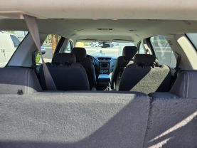 2017 CHEVROLET TRAVERSE SUV V6, 3.6 LITER LT SPORT UTILITY 4D