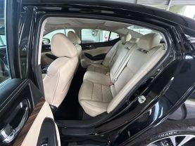 2017 NISSAN MAXIMA SEDAN V6, 3.5 LITER PLATINUM SEDAN 4D