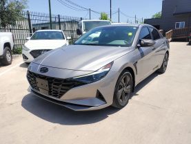 2022 HYUNDAI ELANTRA SEDAN 4-CYL, 2.0 LITER SEL SEDAN 4D at Motors On Wheels - used car dealership in Houston, Texas.